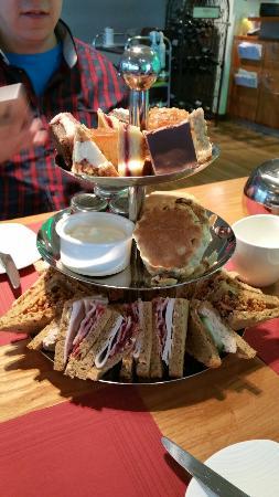 1906 Restaurant at HMT